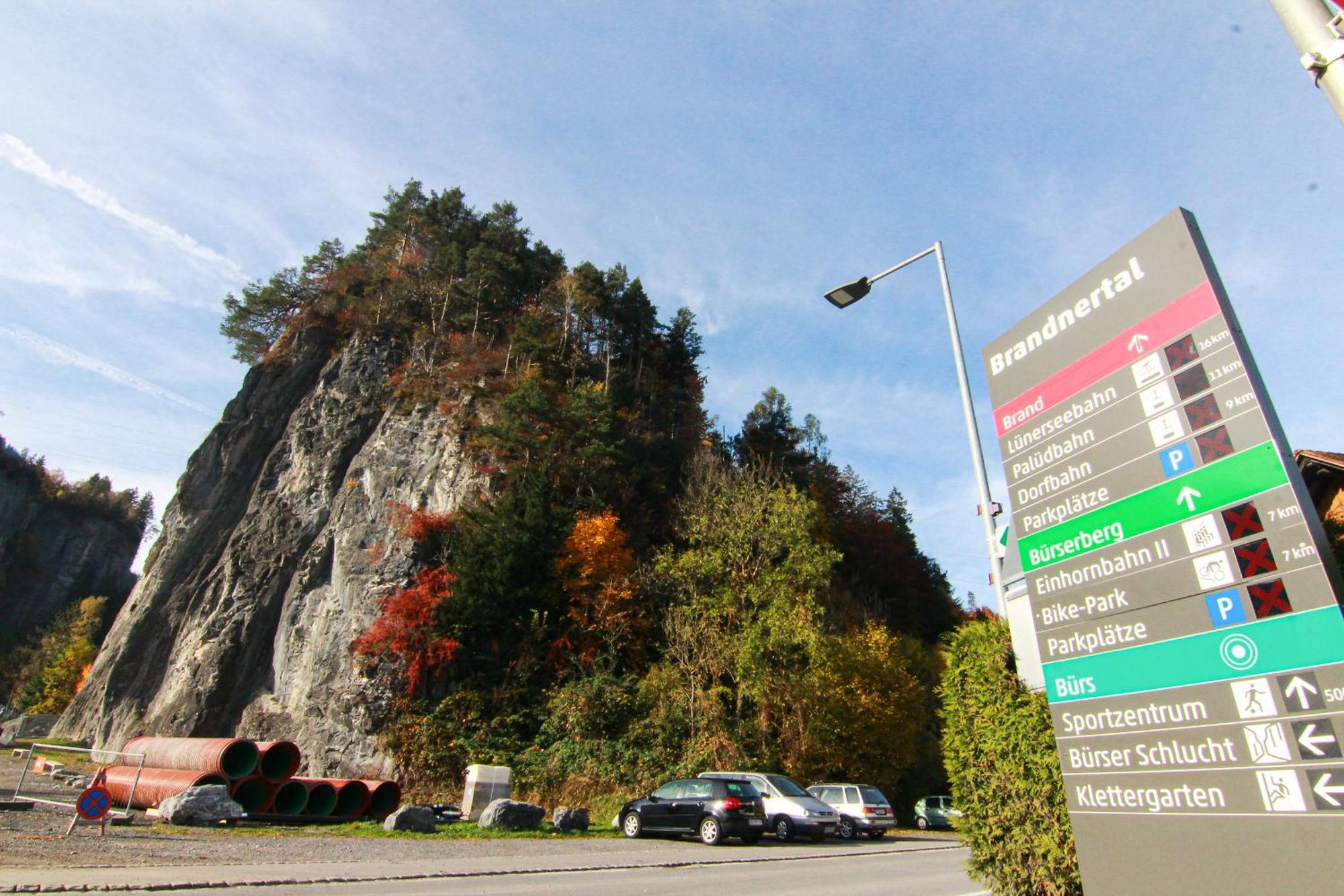 Villa Ferienhaus Zum Klettersteig - Kletterwand, Abstellraum Fuer Ski Oder Bikes, Sauna, Kellerbar, Bürs Exterior foto